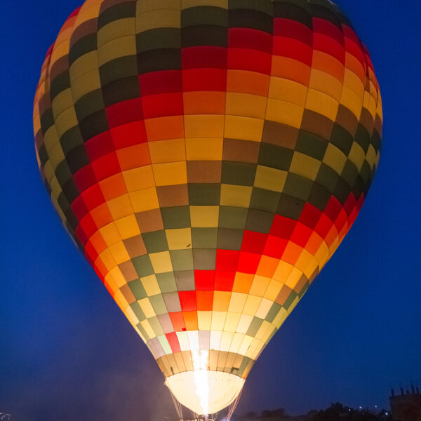 Hot,Air,Ballooning,Over,The,Valley,Of,The,Kings,And